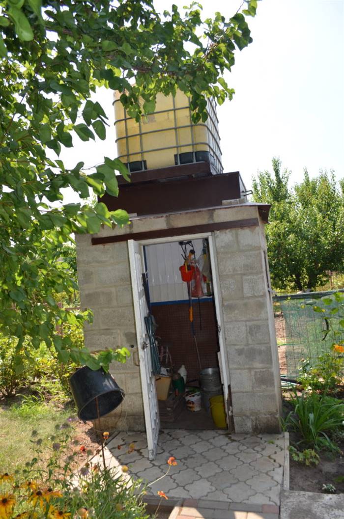 Душ із бочки на дачі своїми руками: як правильно зробити ємність